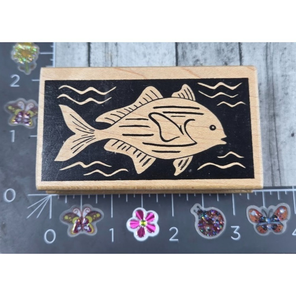 Great Impressions Fish Etched Water E119 Rubber Stamp Wood #Q50